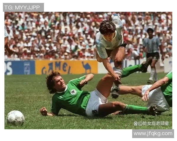 马拉多纳与切格瓦拉：足球与革命的交汇